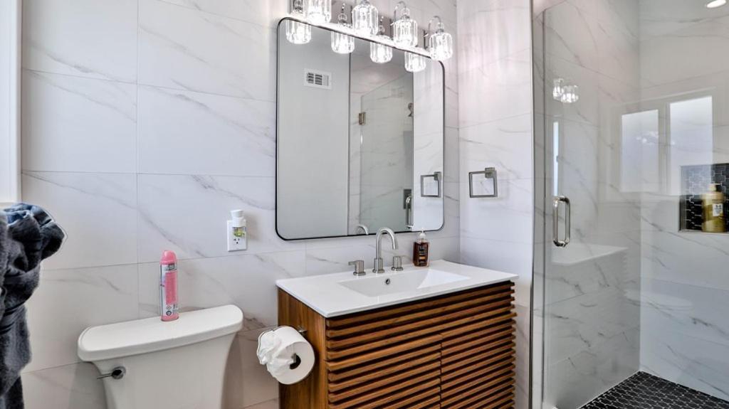 Ferienhaus H&h Modern Lux 4bd 1 King 3 Queen Socal Westminster