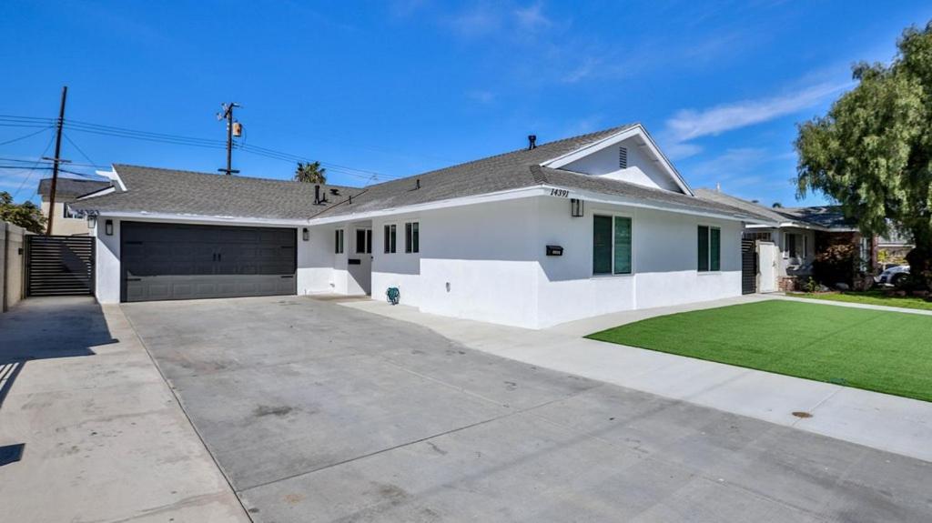 Ferienhaus H&h Modern Lux 4bd 1 King 3 Queen Socal *